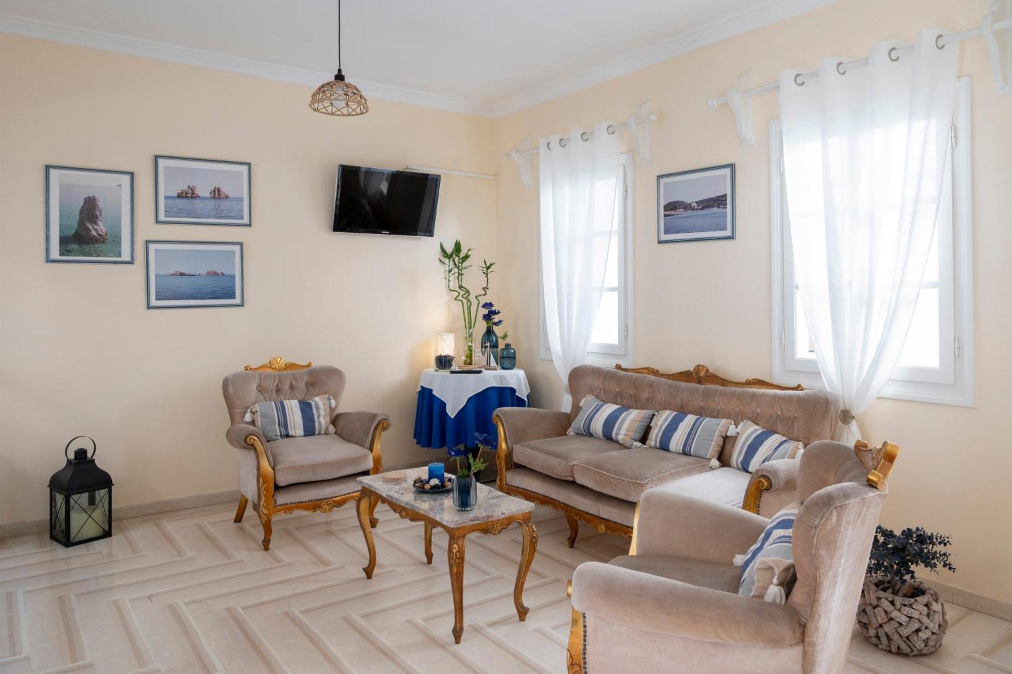 Ayeri Hotel Páros Eksteriør billede